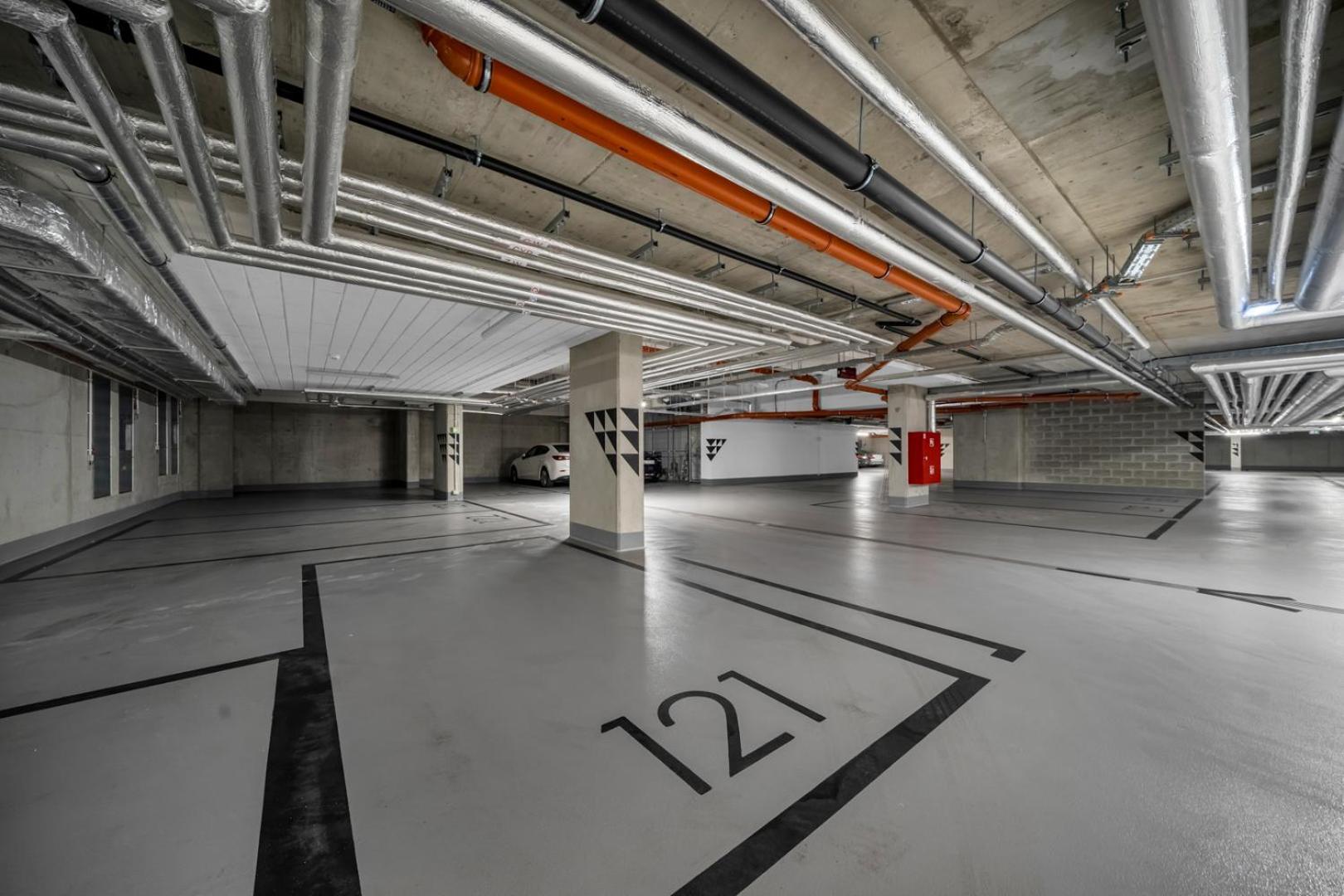 Praga - Workspace, Balcony And Parking By Rentujemy Apartment *